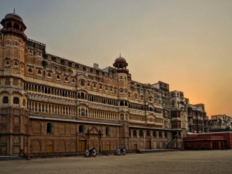 Índia  - Triangulo Dourado  Varanasi
