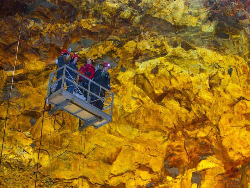 Passeio opcional Islândia - Dentro do Vulcão Thrihnukagigur