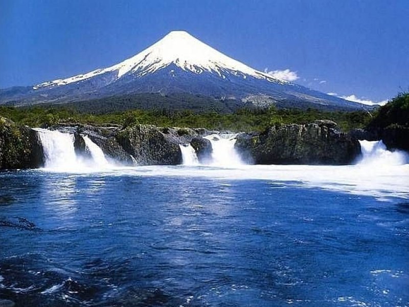 CARNAVAL  - Lagos Andinos – Travessia dos Lagos  de Santiago a Buenos Aires