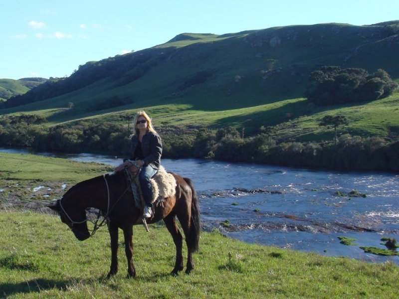 Passeio a cavalo na trilha do Lajeado