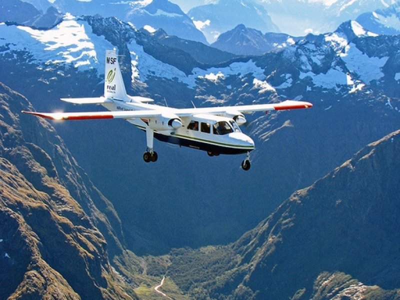 Sobrevoo Milford Sound