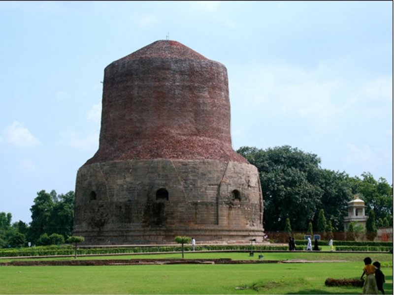 Dhamekh Stupa - Sarnath