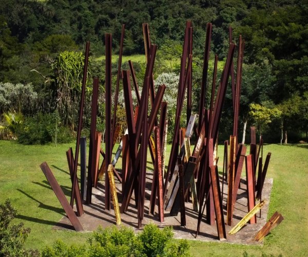 CORPUS CHSRITI - Inhotim com Belo Horizonte