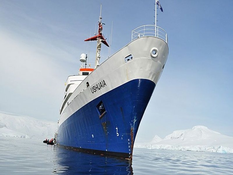 MV Usuaia