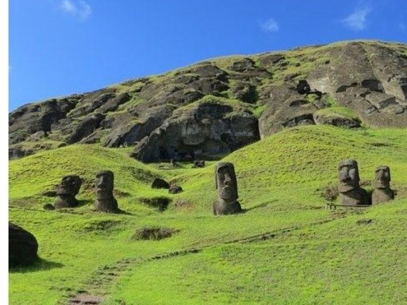 Ilha de Pascoa - Canteira de Moais - Vulcão Rano Raraku