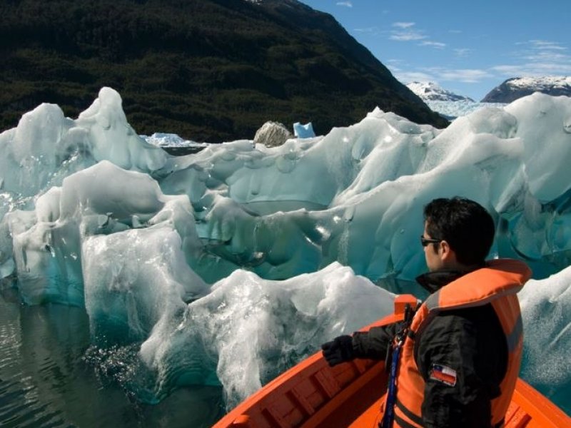 Cruzeiro NavioSkorpios II - Rota Chonos - Glaciar San Rafael