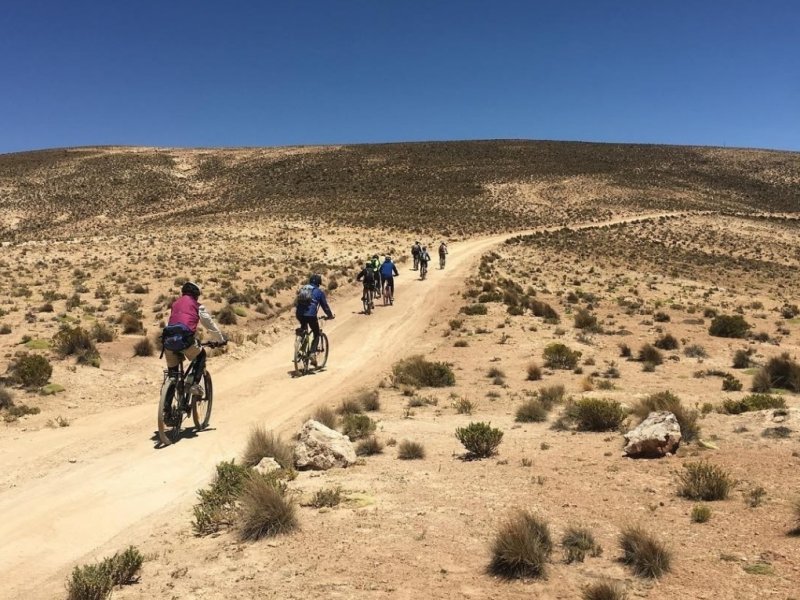 Cicloturismo na Bolívia - Death Road, Salar de Uyuni  e Atacama