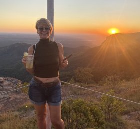 Maria do Carmo B. Oliveira