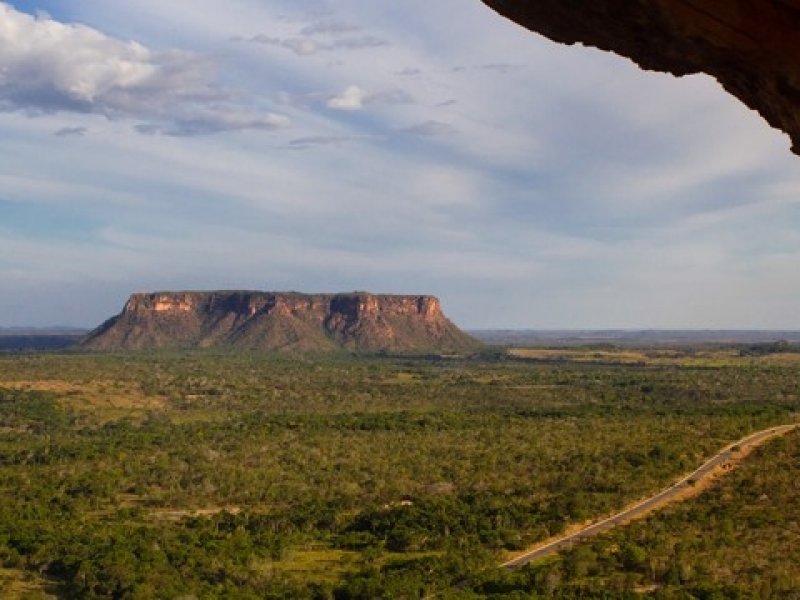 Portal com vista para o Morro do Chapeu