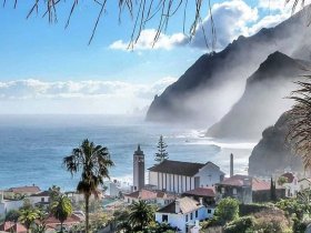 Portugal - A Volta da Ilha da Madeira by Bike