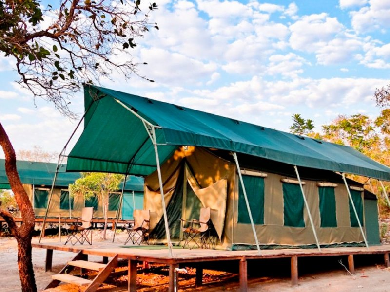 Safári Camp nas Serras Gerais